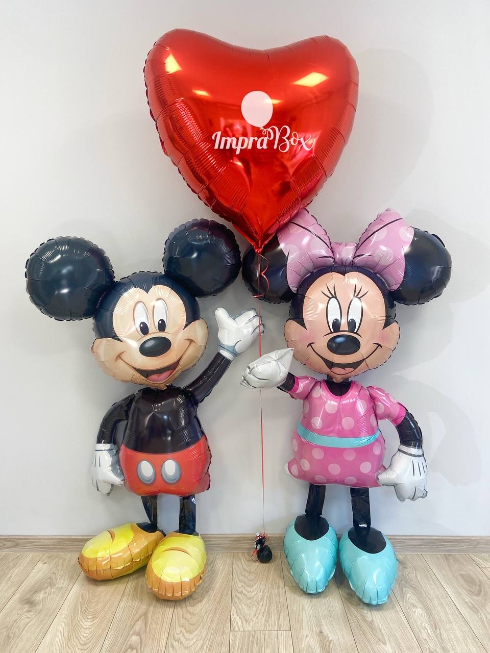 Mickey_i_Minnie_z_sercem