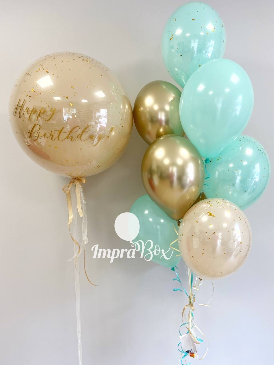 Bezowo-mietowy_set_z_sercem_i_Szklany_balon