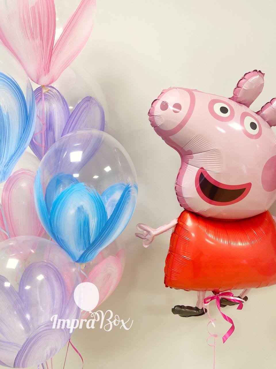 Zestaw_Swinka_Peppa_z_tulipanami_